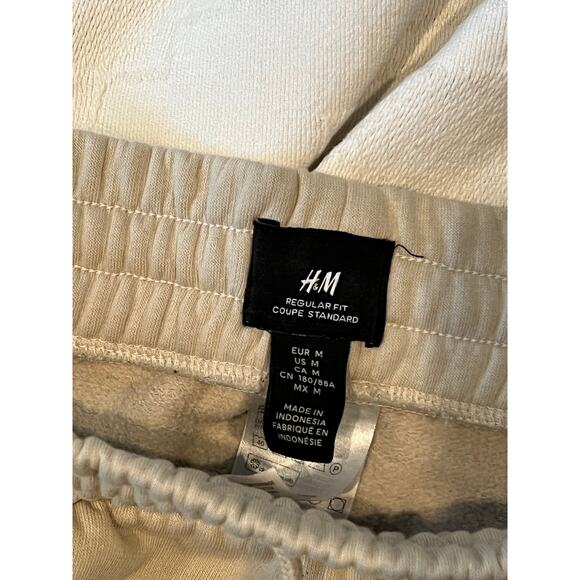 H&M Beige Sweat Shorts Mens M - Picture 3 of 3